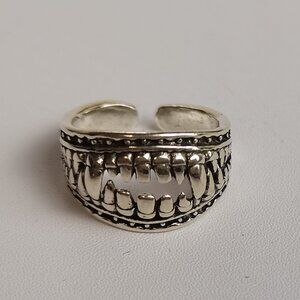 Second-hand ladies alloy rings